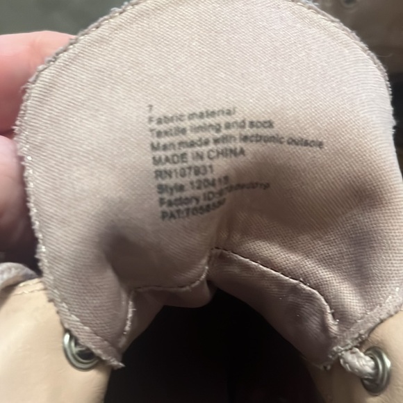 Pink booties - Picture 6 of 6